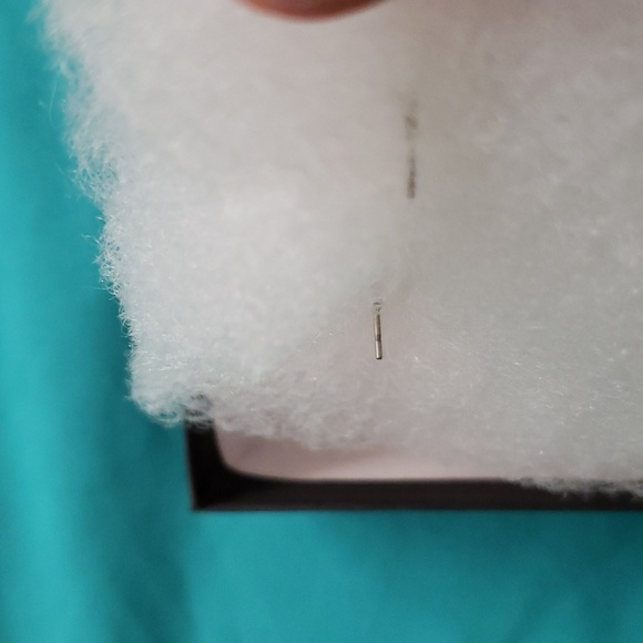 Shimmery White, Pale Pink and Yellow/Orange Floral Earrings. New in box. - Picture 6 of 8